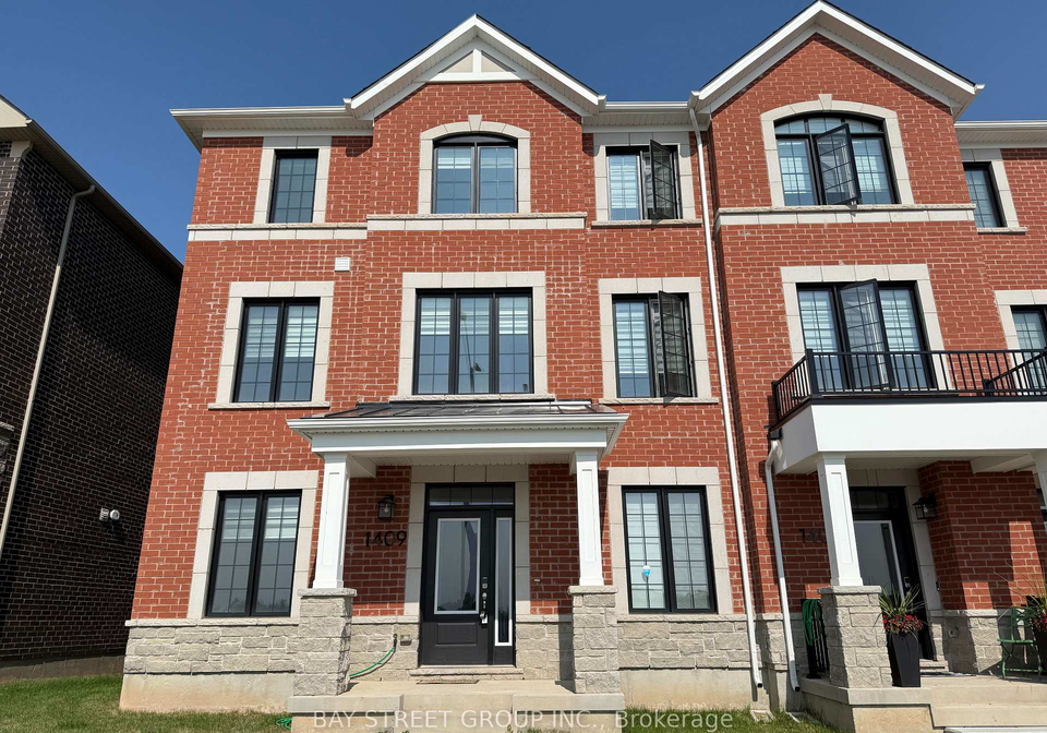 1409-william-halton-parkway-oakville-ontario-w12349075
