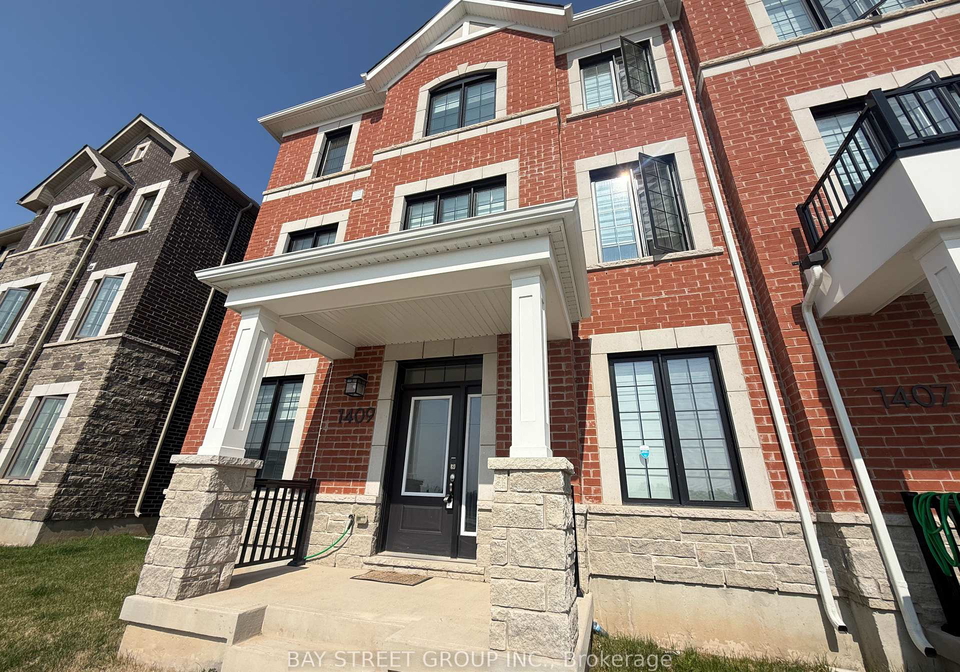 1409-william-halton-parkway-oakville-ontario-w12349075