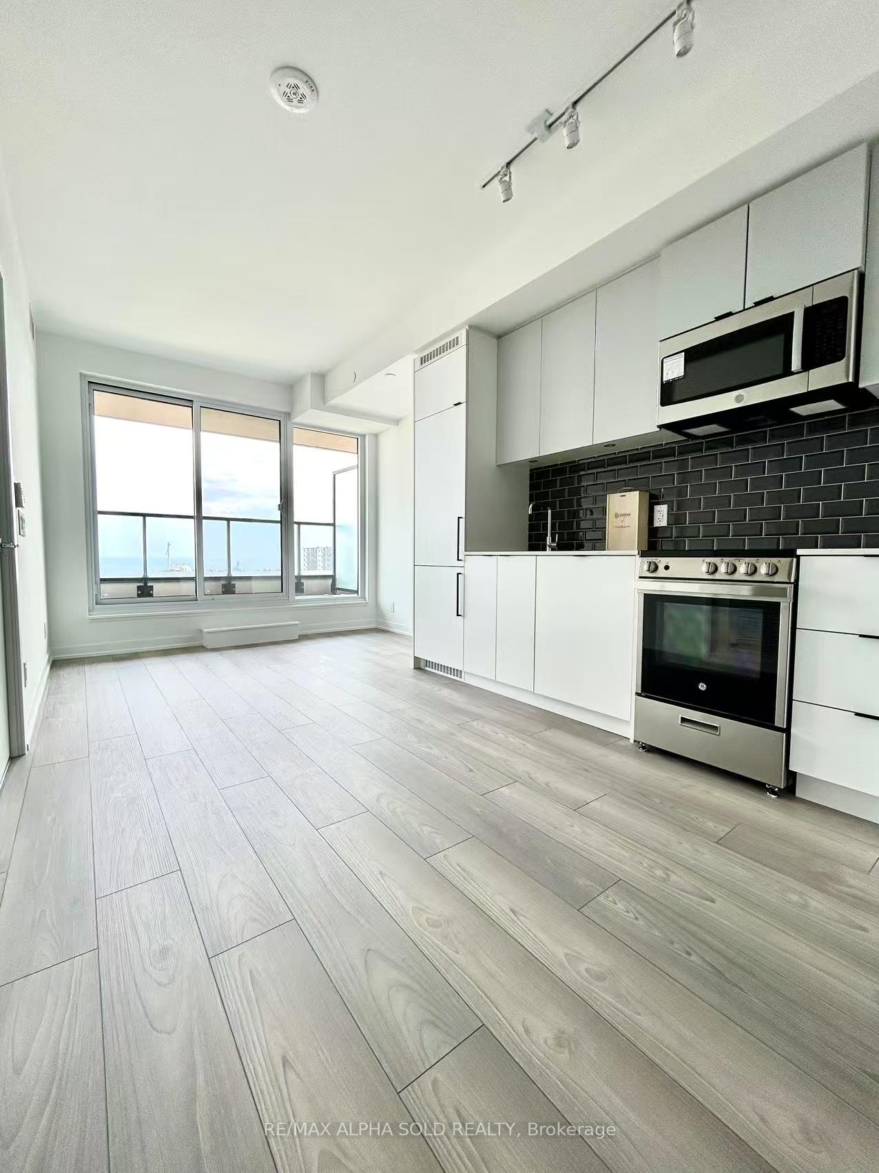 1182-king-street-w-toronto-ontario-w12349165