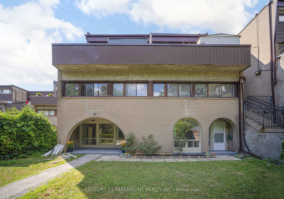 19-london-green-court-york-ontario-w12349238
