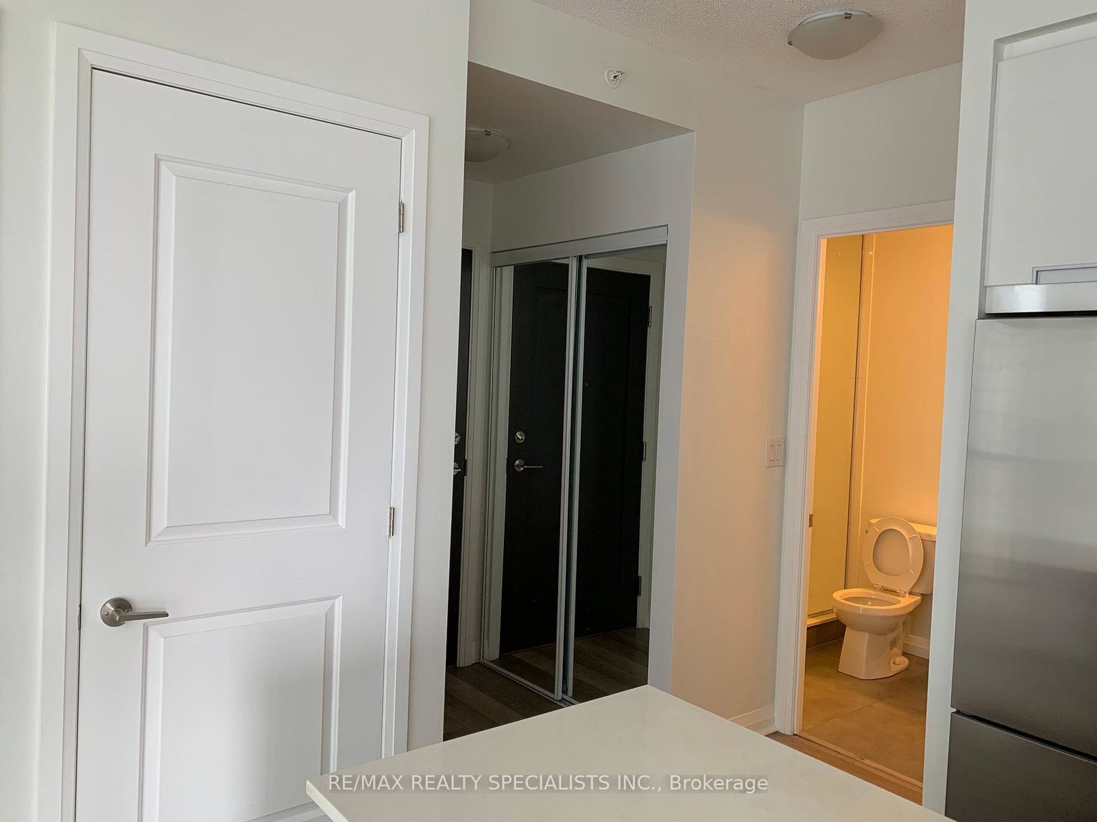5025-four-springs-avenue-mississauga-ontario-w12349254