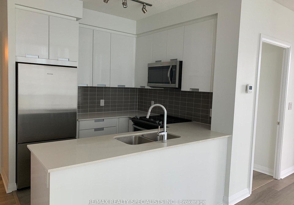 5025-four-springs-avenue-mississauga-ontario-w12349254