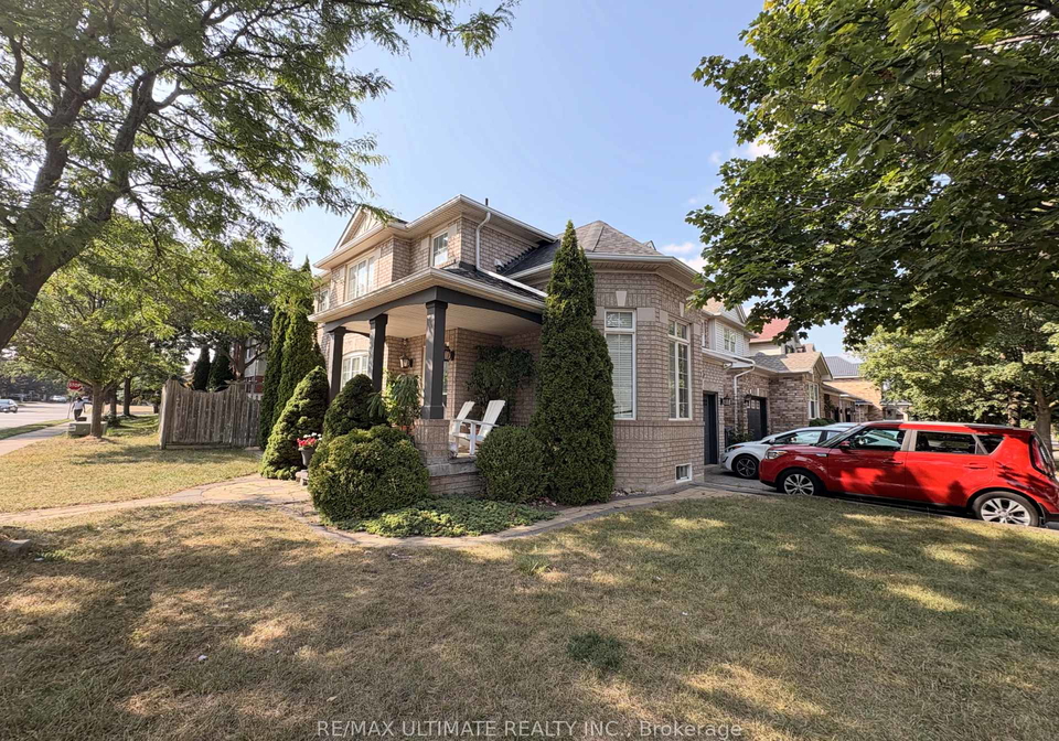 3-riggs-drive-brampton-ontario-w12349375