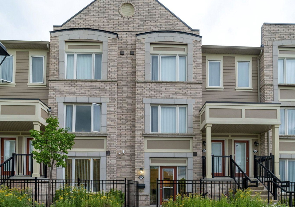 1-beckenrose-court-w-brampton-ontario-w12349381