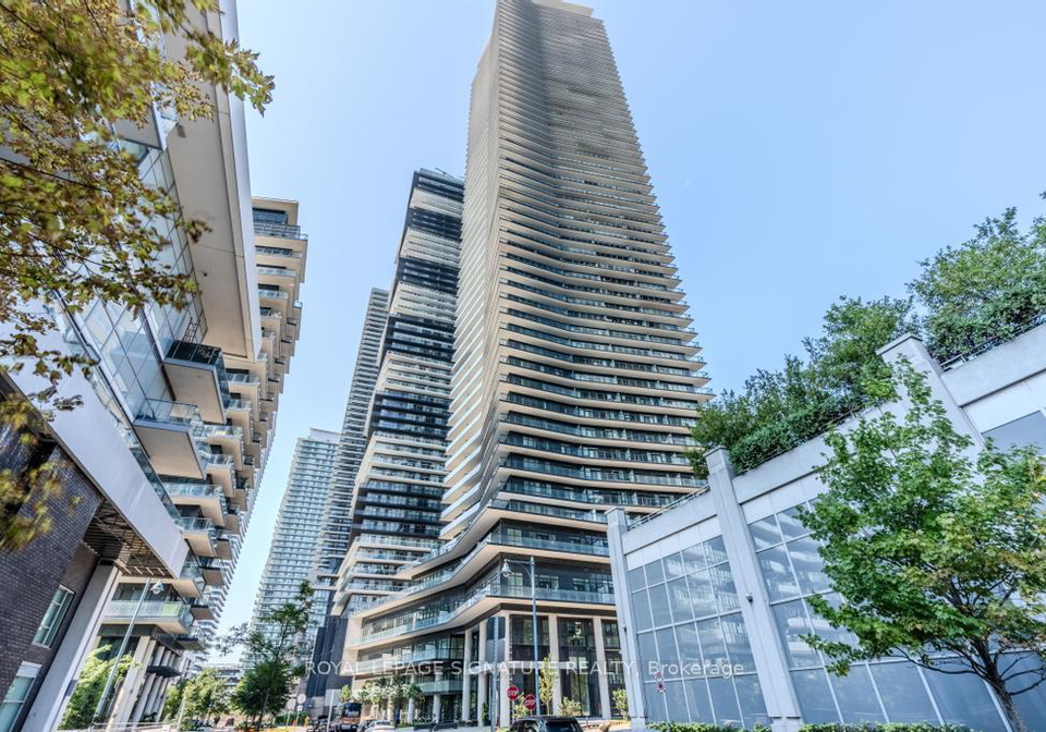 38-annie-craig-drive-etobicoke-ontario-w12349874