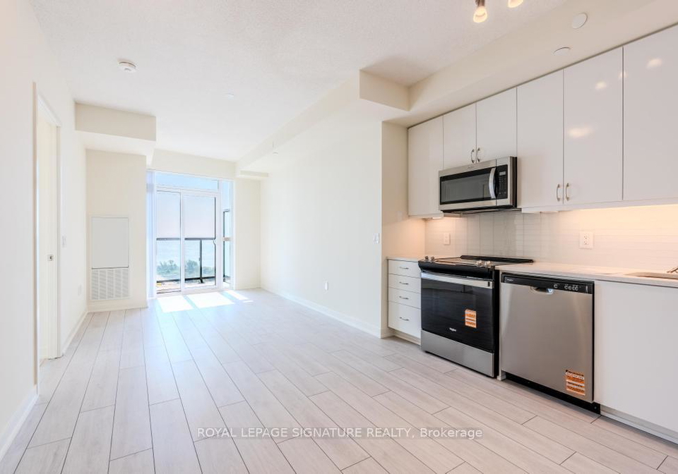 38-annie-craig-drive-etobicoke-ontario-w12349874