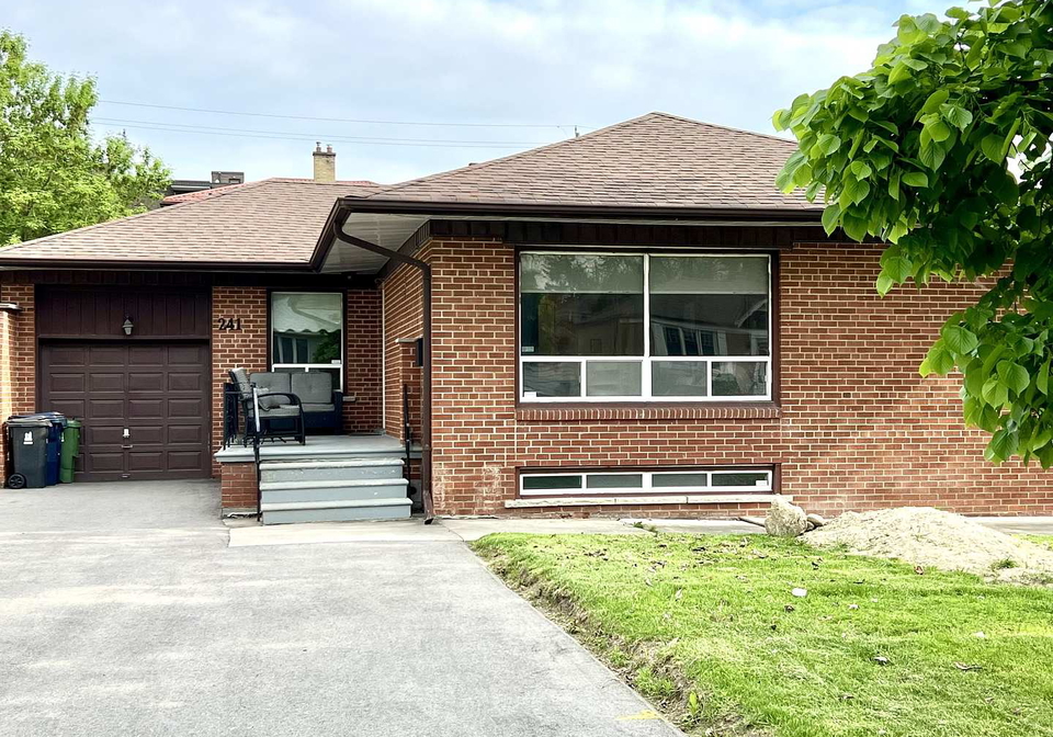 241-epsom-downs-drive-york-ontario-w12350325