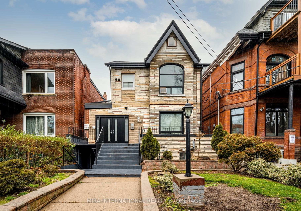 70-melbourne-avenue-toronto-ontario-w12350532