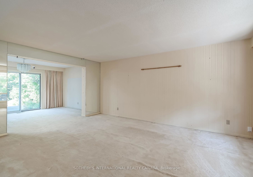 816-bexhill-road-mississauga-ontario-w12350573