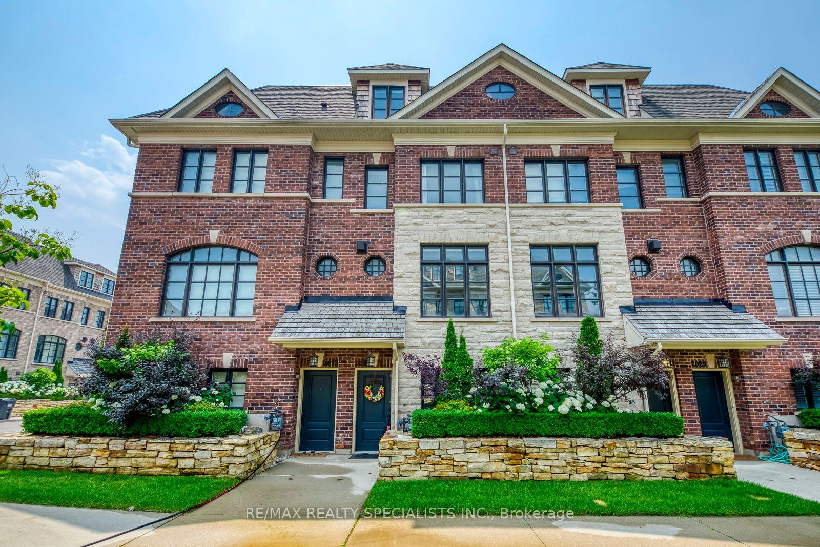 2025-queensborough-gate-mississauga-ontario-w12350747