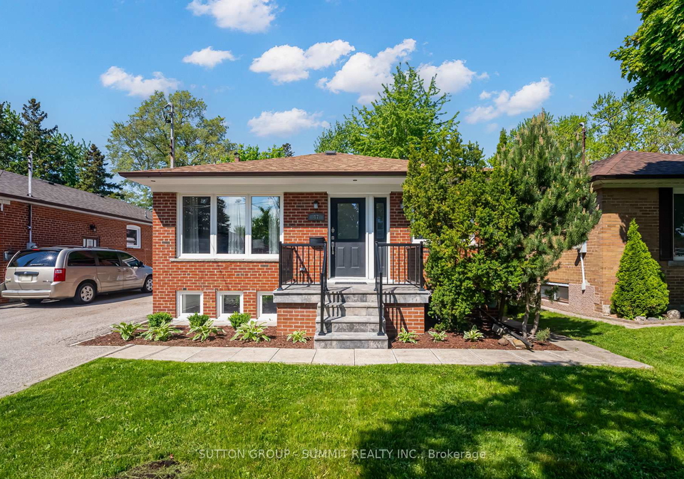 47-rayside-drive-s-etobicoke-ontario-w12350880