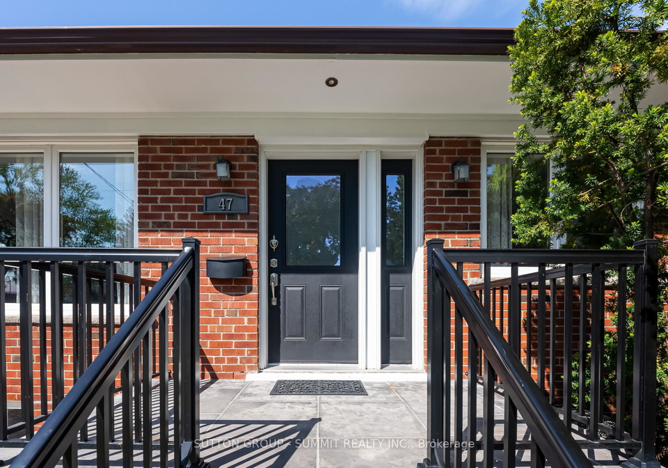 47-rayside-drive-s-etobicoke-ontario-w12350880