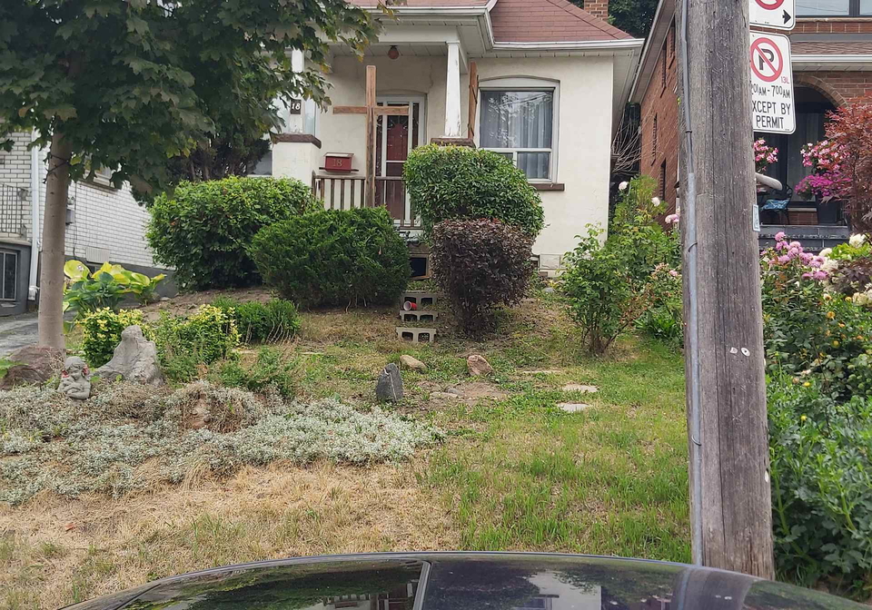 18-preston-road-toronto-ontario-w12350918