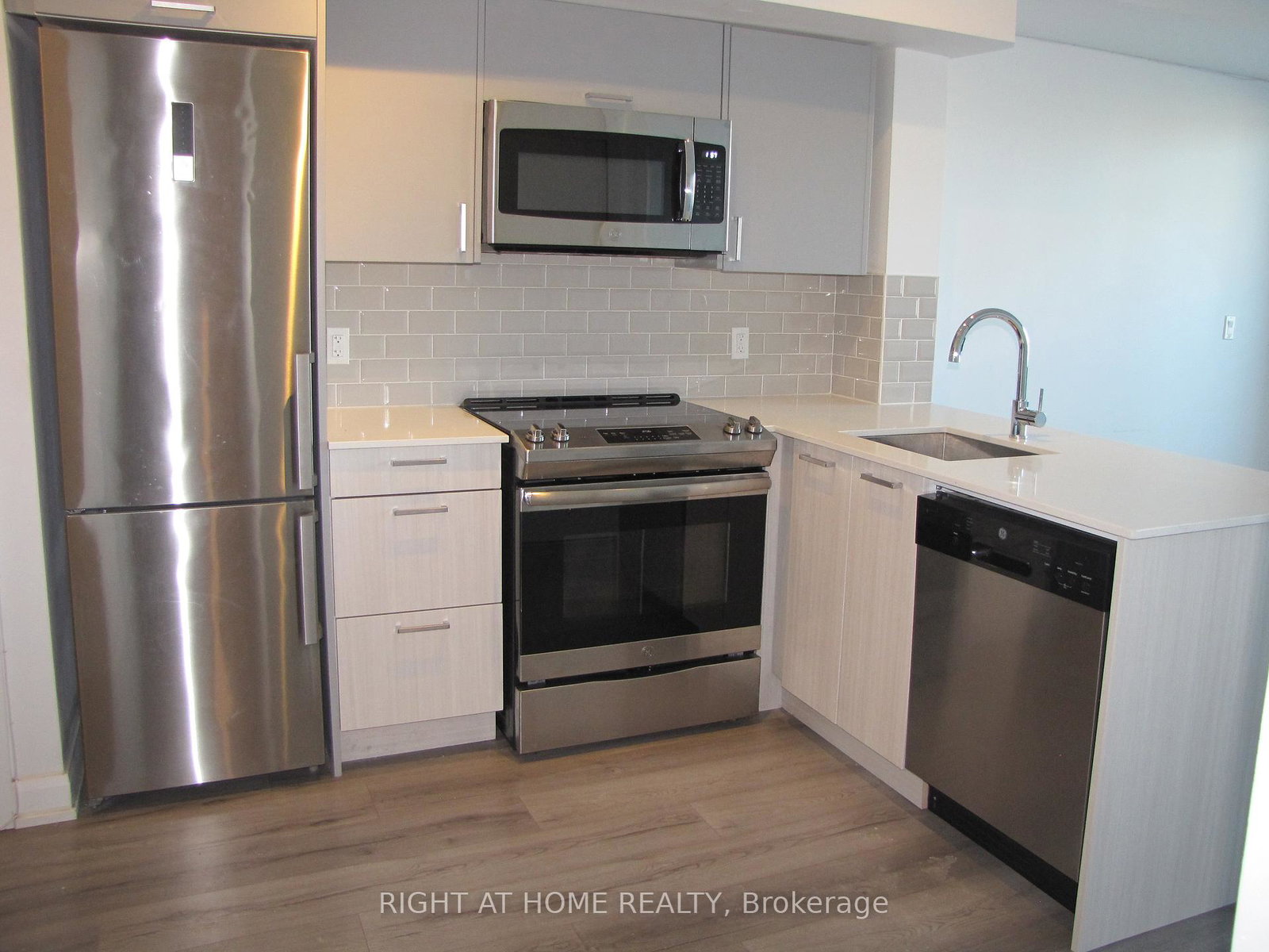385-osler-street-toronto-ontario-w12350985