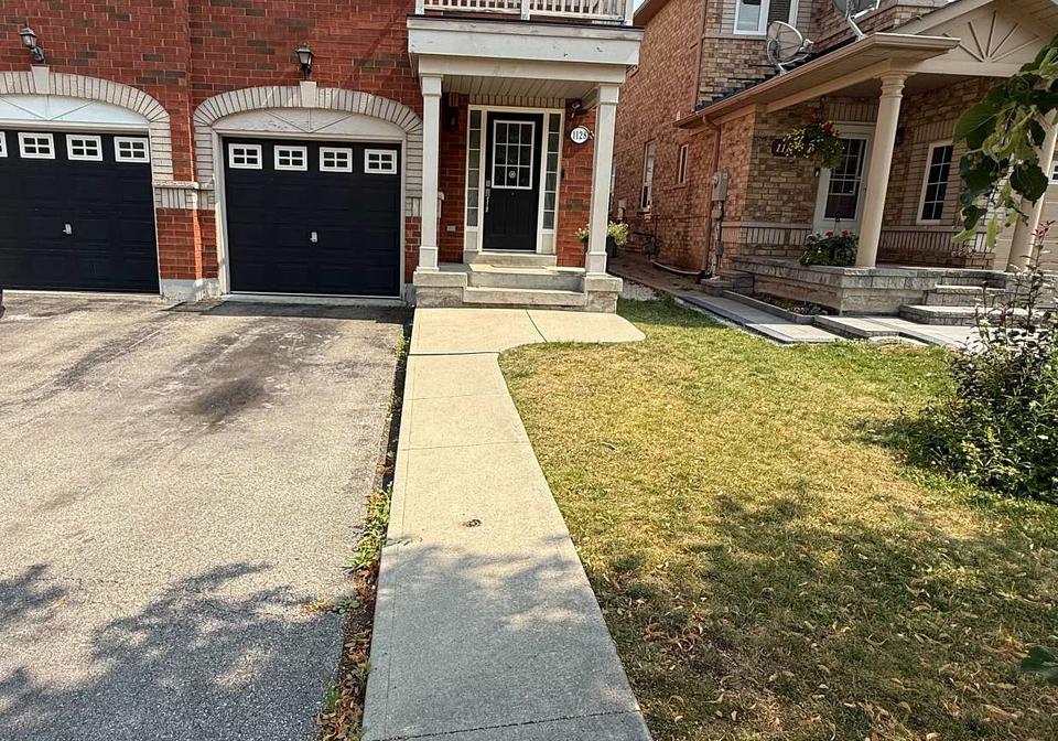 1128-houston-drive-milton-ontario-w12351009