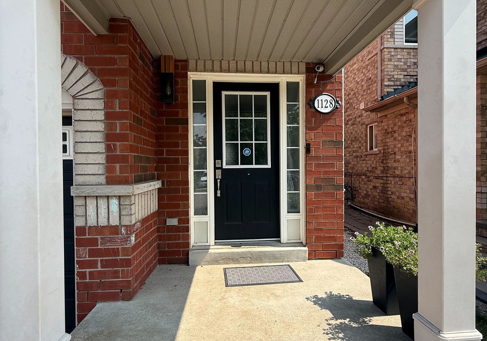 1128-houston-drive-milton-ontario-w12351009