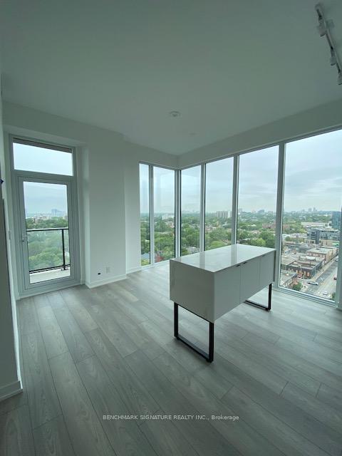 285-dufferin-street-toronto-ontario-w12351174