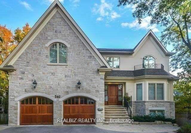 540-lakeshore-road-e-oakville-ontario-w12351213