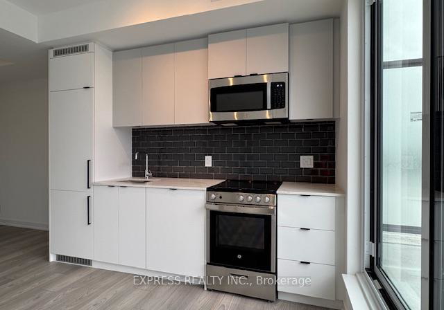 285-dufferin-street-toronto-ontario-w12351278