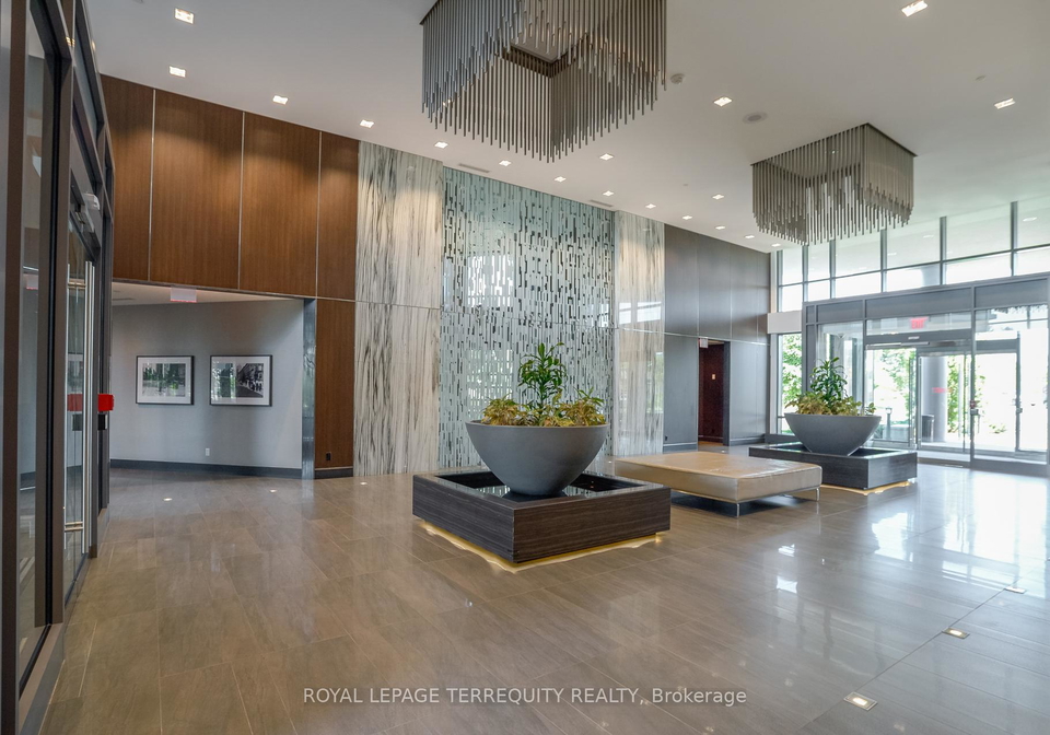 215-sherway-gardens-road-etobicoke-ontario-w12351448