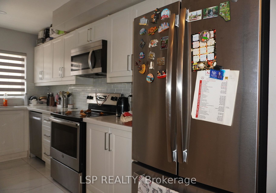 75-strathaven-drive-mississauga-ontario-w12351468