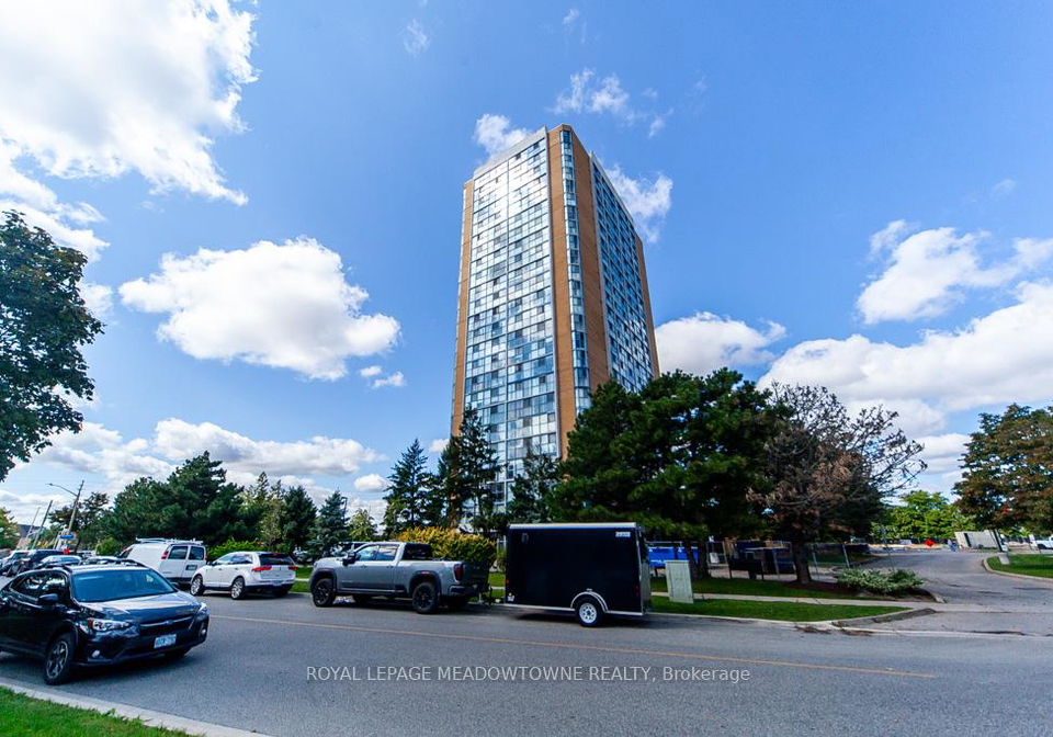 35-trailwood-drive-mississauga-ontario-w12351475
