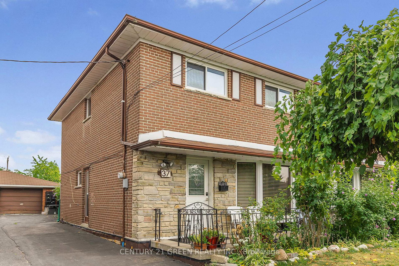 37-rubydale-gardens-york-ontario-w12351600