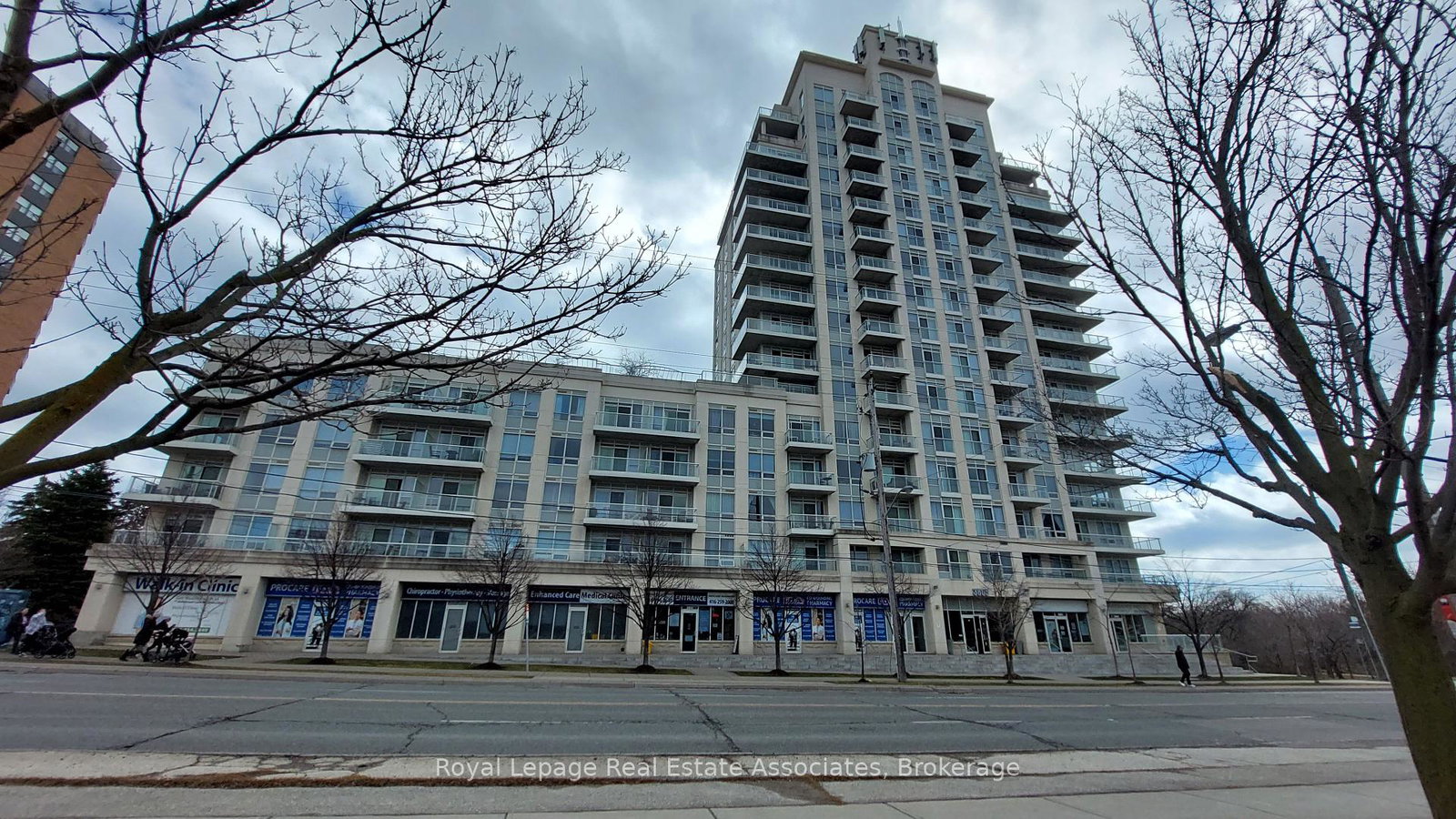 3865-lakeshore-boulevard-w-etobicoke-ontario-w12351679