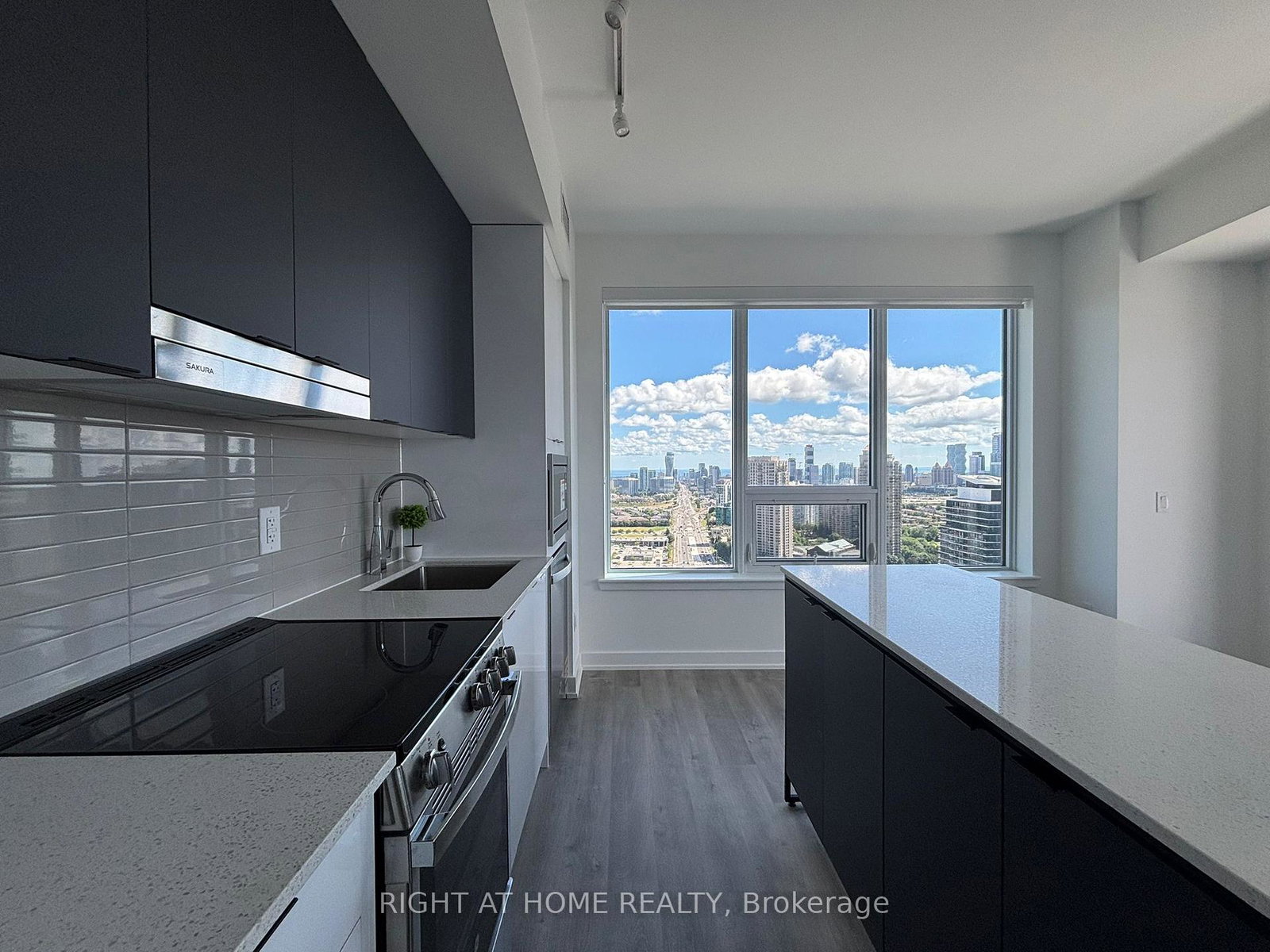 5105-hurontario-street-mississauga-ontario-w12351728