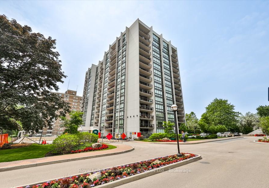 2185-marine-drive-oakville-ontario-w12351934