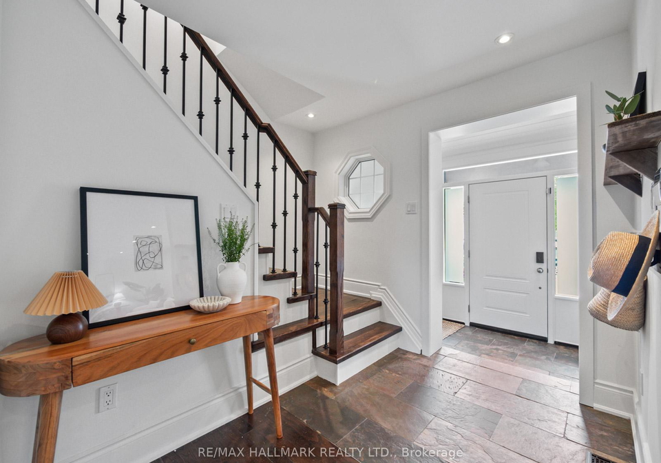 7-haregate-court-etobicoke-ontario-w12352314