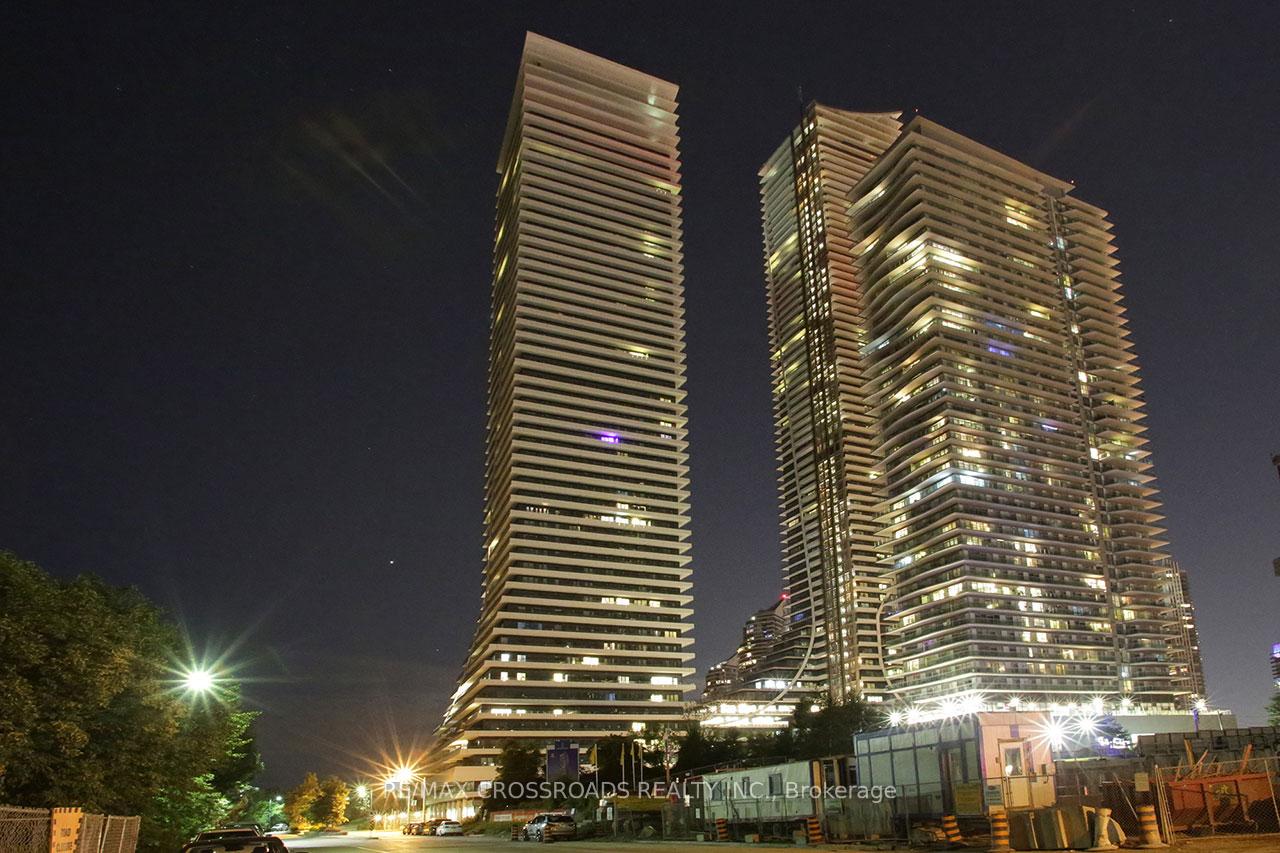 20-shore-breeze-drive-s-etobicoke-ontario-w12352432