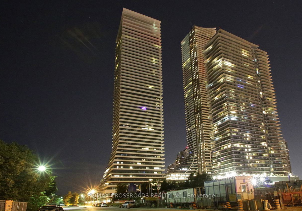 20-shore-breeze-drive-s-etobicoke-ontario-w12352432