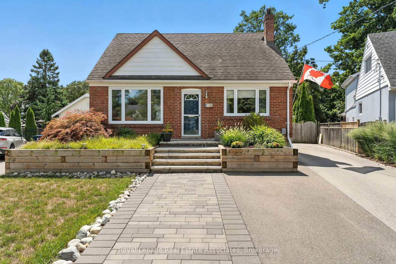 4-fulham-drive-etobicoke-ontario-w12352538