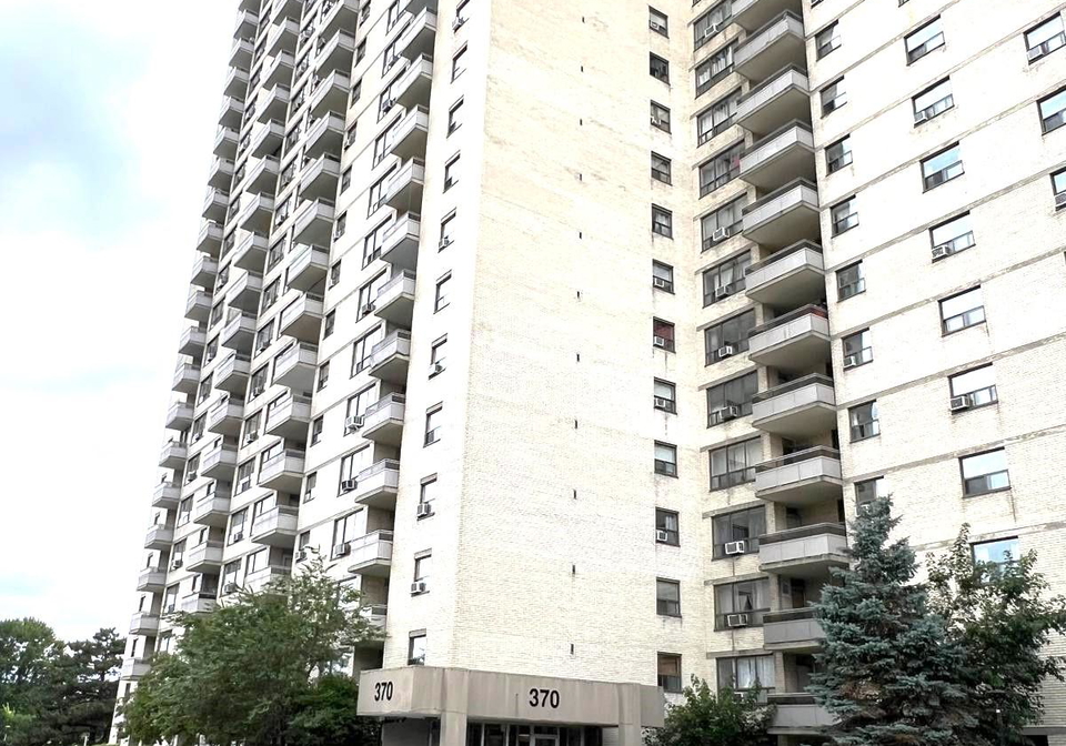 370-dixon-road-etobicoke-ontario-w12352685