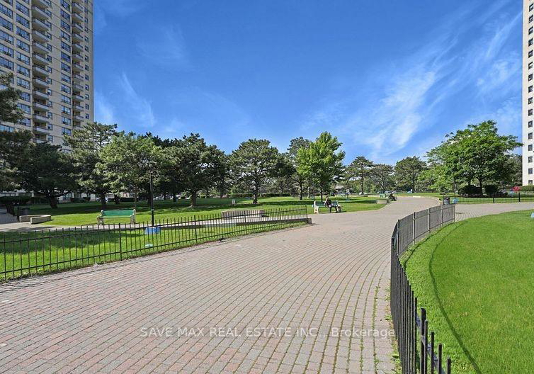 370-dixon-road-etobicoke-ontario-w12352685
