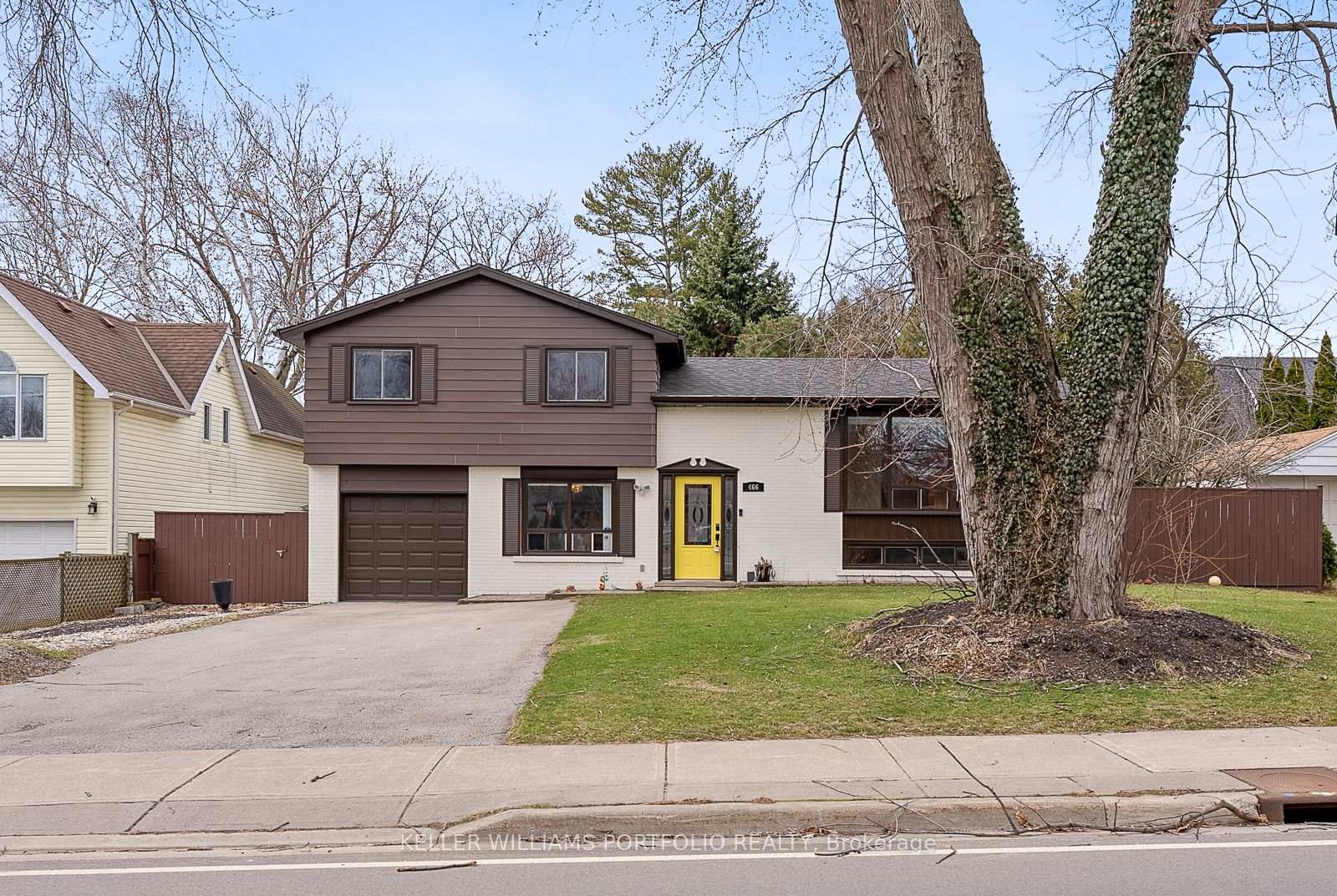 466-fourth-line-oakville-ontario-w12352843
