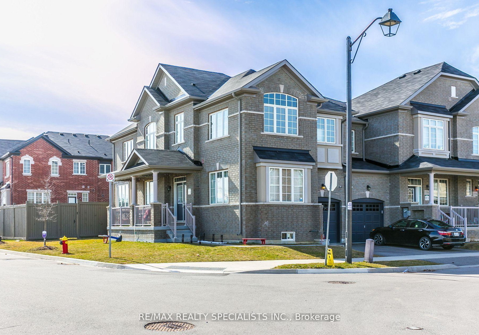 1558-carr-landing-milton-ontario-w12352864