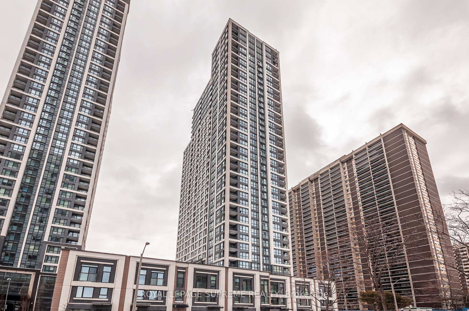 9-mabelle-avenue-etobicoke-ontario-w12352897