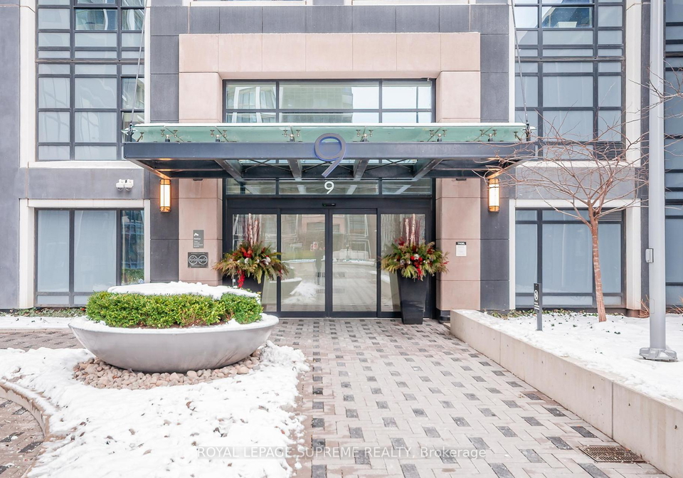 9-mabelle-avenue-etobicoke-ontario-w12352897