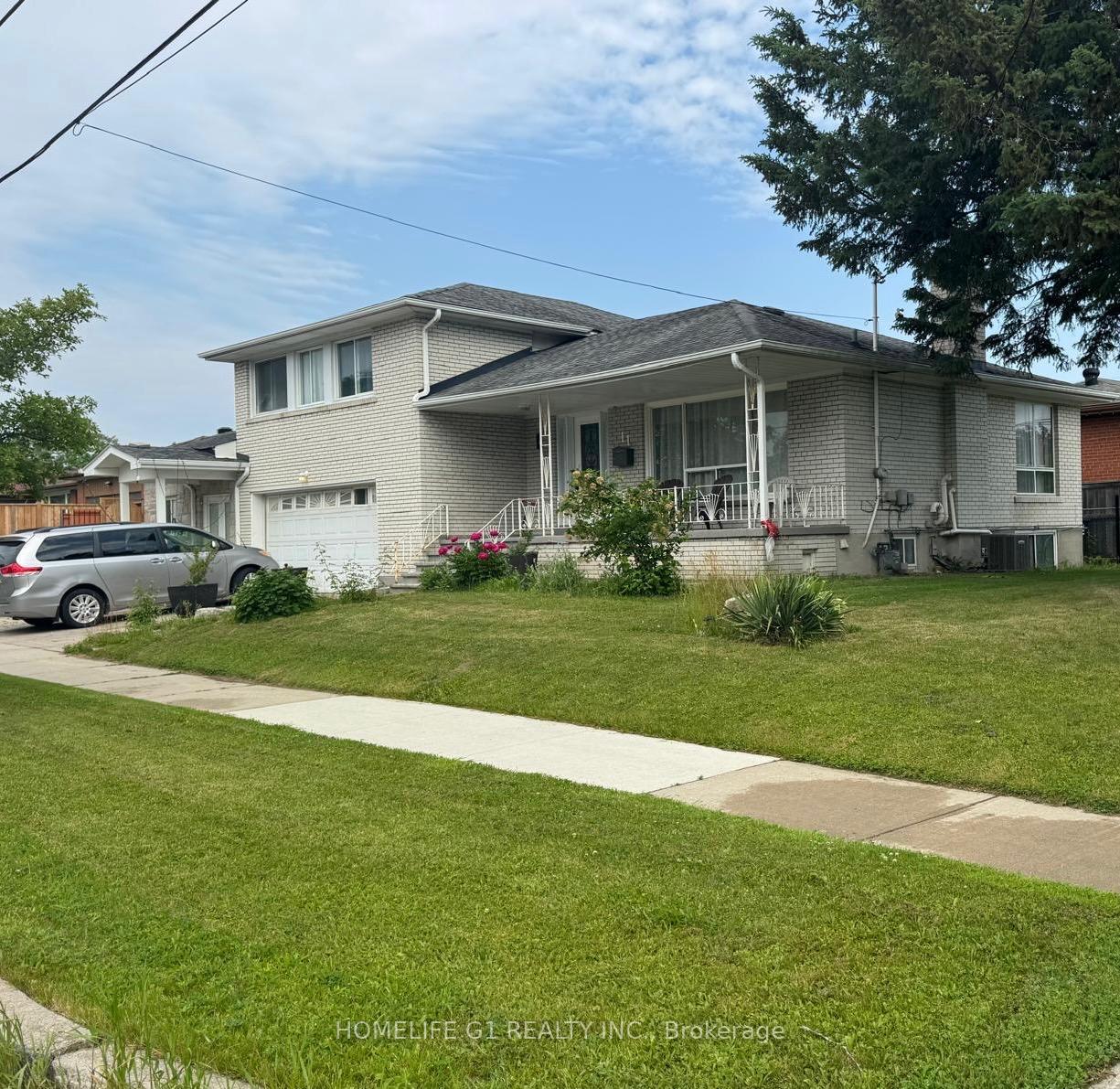 11-islay-court-york-ontario-w12352924