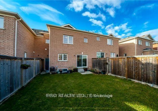 2459-postmaster-drive-oakville-ontario-w12353196