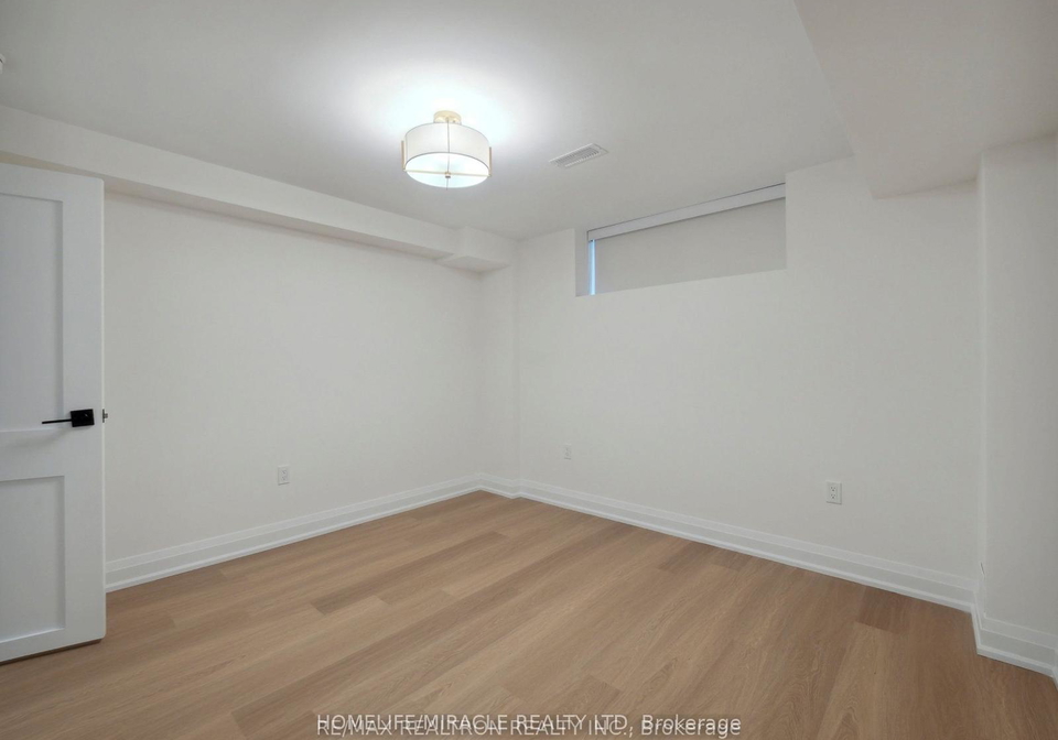 35-alanmeade-crescent-etobicoke-ontario-w12353374