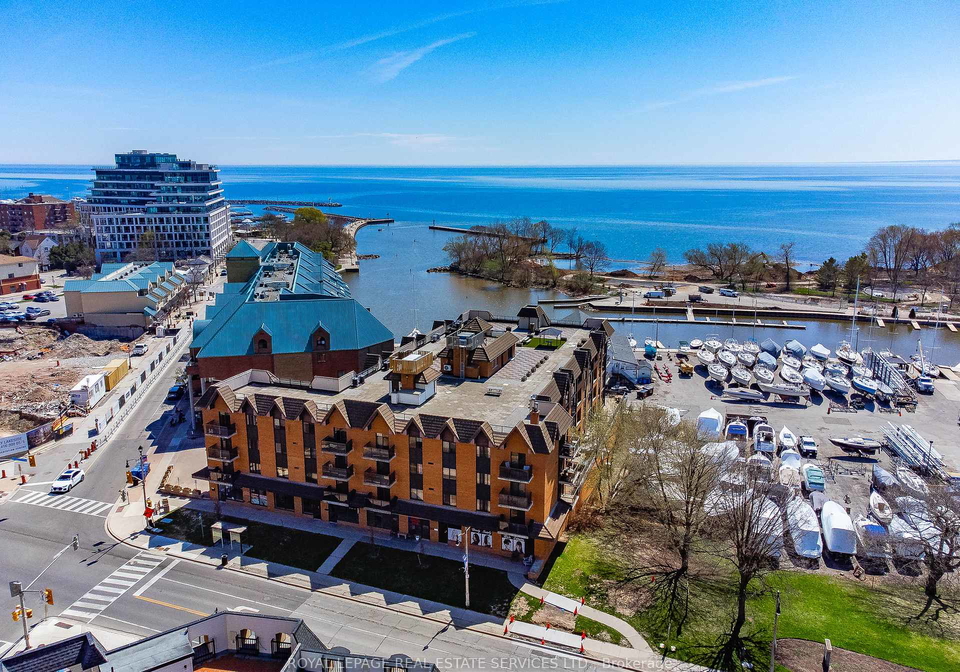 102-bronte-road-oakville-ontario-w12353603
