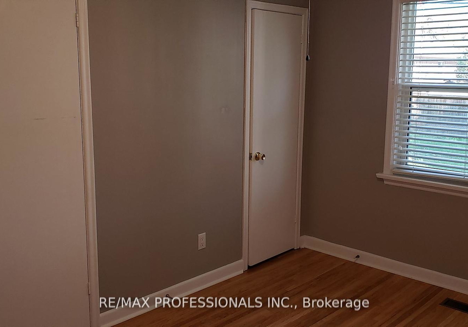 5-rangoon-road-etobicoke-ontario-w12353676