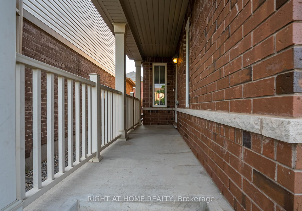 38-aylesbury-drive-brampton-ontario-w12353701