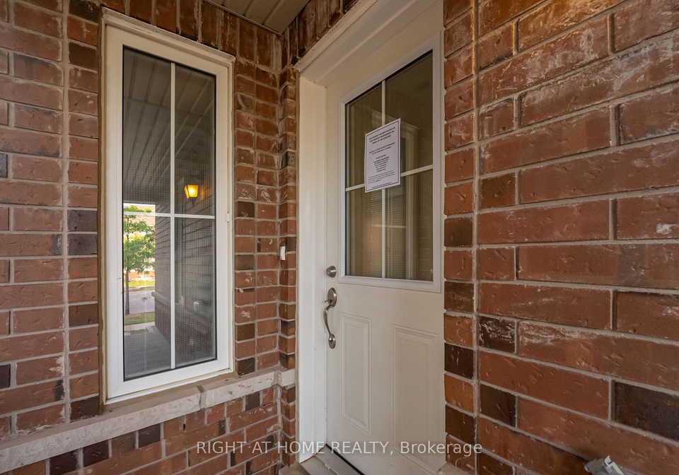 38-aylesbury-drive-brampton-ontario-w12353701