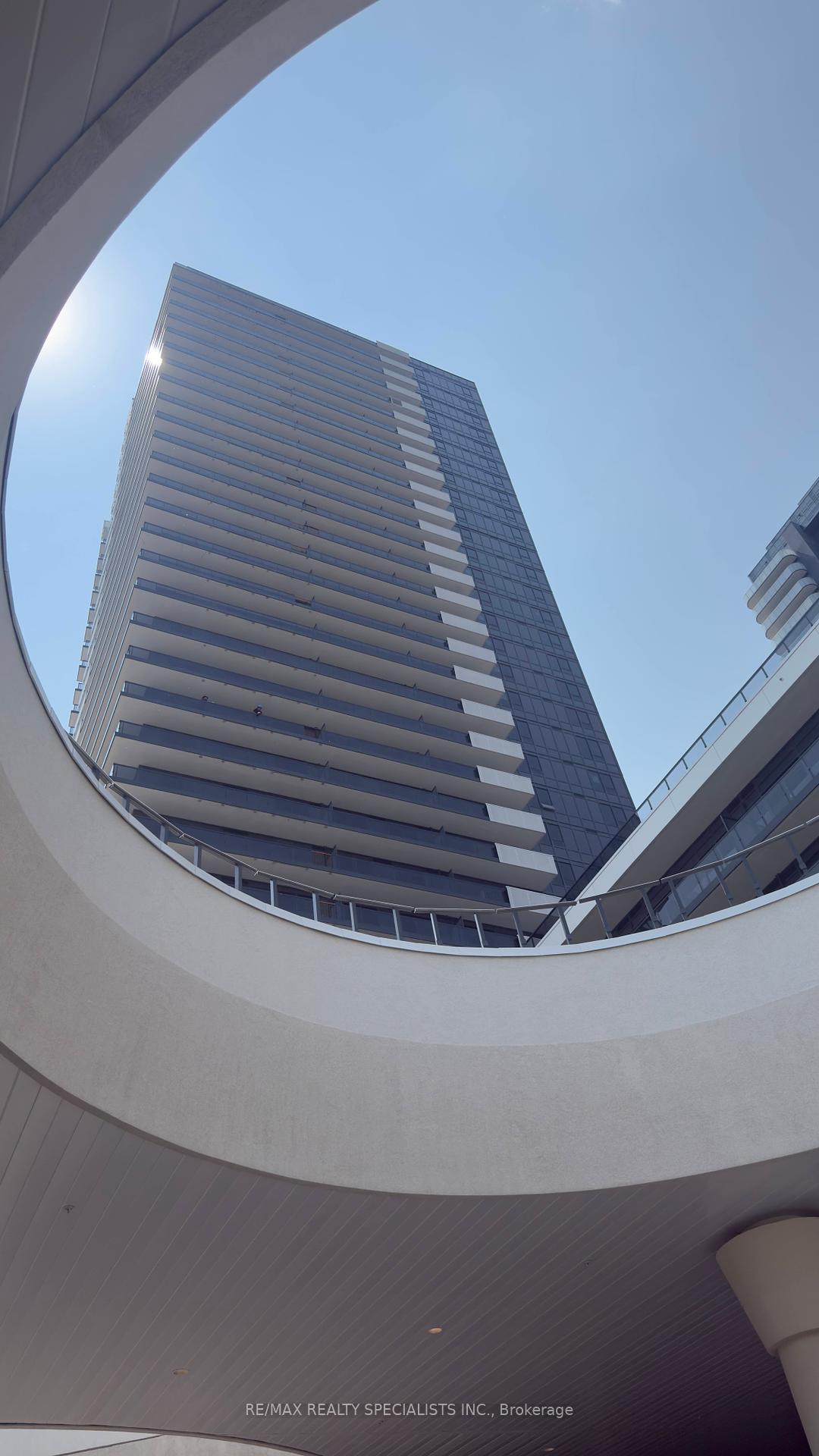 5105-hurontario-street-s-mississauga-ontario-w12353781