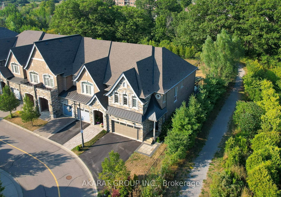 2449-village-common-oakville-ontario-w12353792