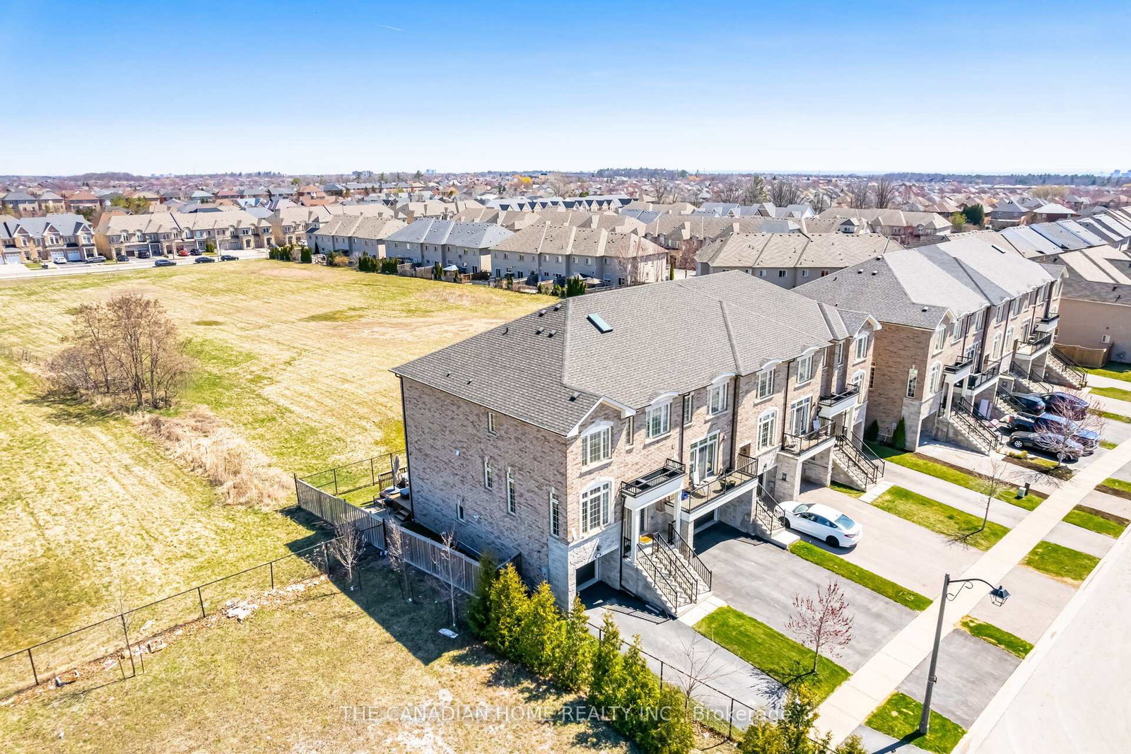 2439-baronwood-drive-oakville-ontario-w12353954